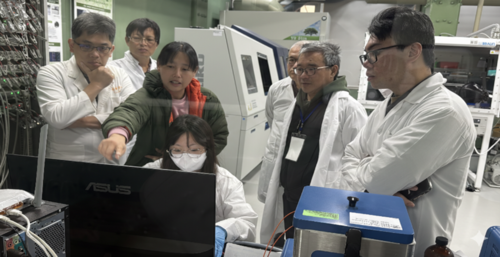 Image (No. 2): See main text for details.(Open new window/png file)Image