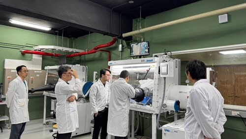 Image (No. 4): See main text for details.(Open new window/jpg file)Image