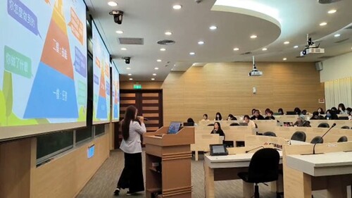 Image (No. 4): See main text for details.(Open new window/jpg file)Image