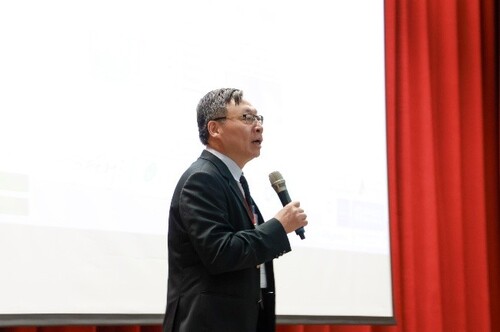 Opening remarks by Chair Professor Jyh-Wei Lee.(Open new window/jpg file)Image