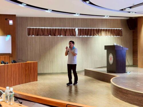 During the University Affairs Seminar, Secretary General Chou Chin-Wan of Ming Chi University of Technology shares insights and engages with participants.(Open new window/jpg file)Image