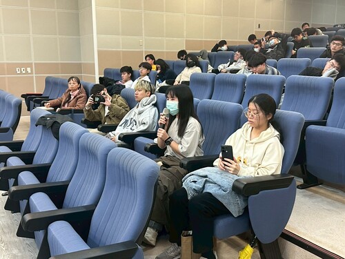 Image (No. 3): See main text for details.(Open new window/jpg file)Image