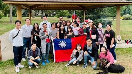 The students from Business and Management Department of MCUT  attended “Fall 2021 NIU Taiwanese Student Welcome Party”  at NIU Annies Woods Park