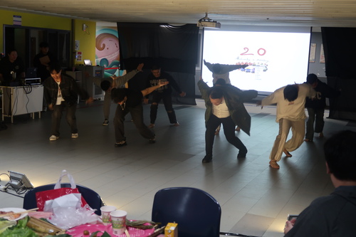 詳見圖三說明(另開新視窗/jpg檔)圖片