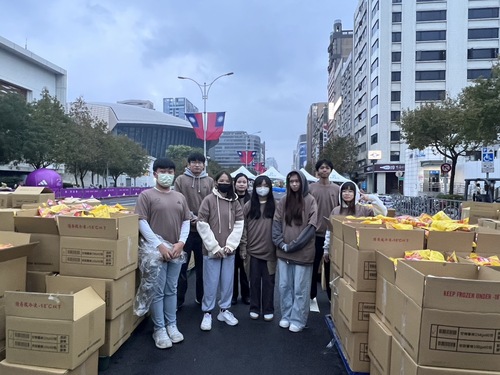 The Most Beautiful Sight at Dawn: MCUT Volunteer Service Highlights(Open new window/jpeg file)Image