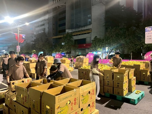 The Most Beautiful Sight at Dawn: MCUT Volunteer Service Highlights(Open new window/jpeg file)Image