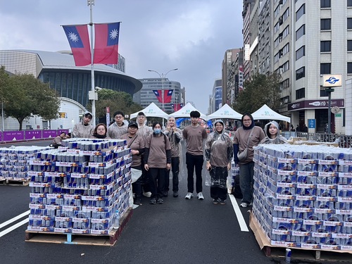 清晨最美的風景：明志師生志工服務剪影(另開新視窗/jpeg檔)圖片