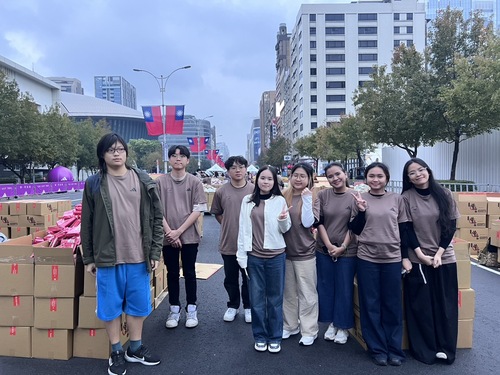 清晨最美的風景：明志師生志工服務剪影(另開新視窗/jpeg檔)圖片