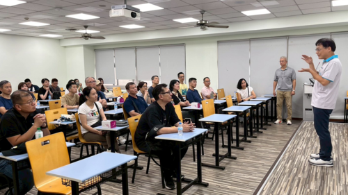 主任秘書秘至各分班介紹學校(另開新視窗/png檔)圖片
