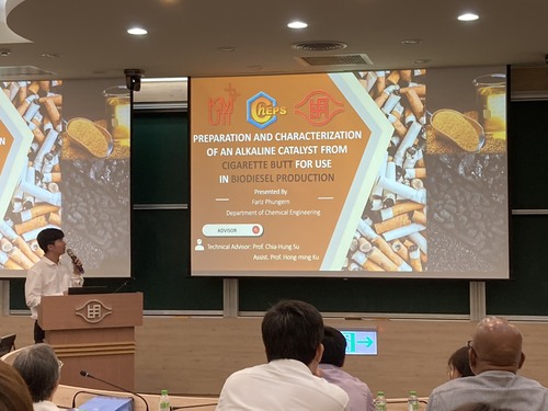 KMUTT students presenting their research results at the 2025 Research Internship Program final presentation, showcasing their two months of achievements at MCUT’s research centers.(Open new window/jpg file)Image