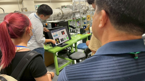 Visit to the Fluid Engineering Laboratory(Open new window/png file)Image