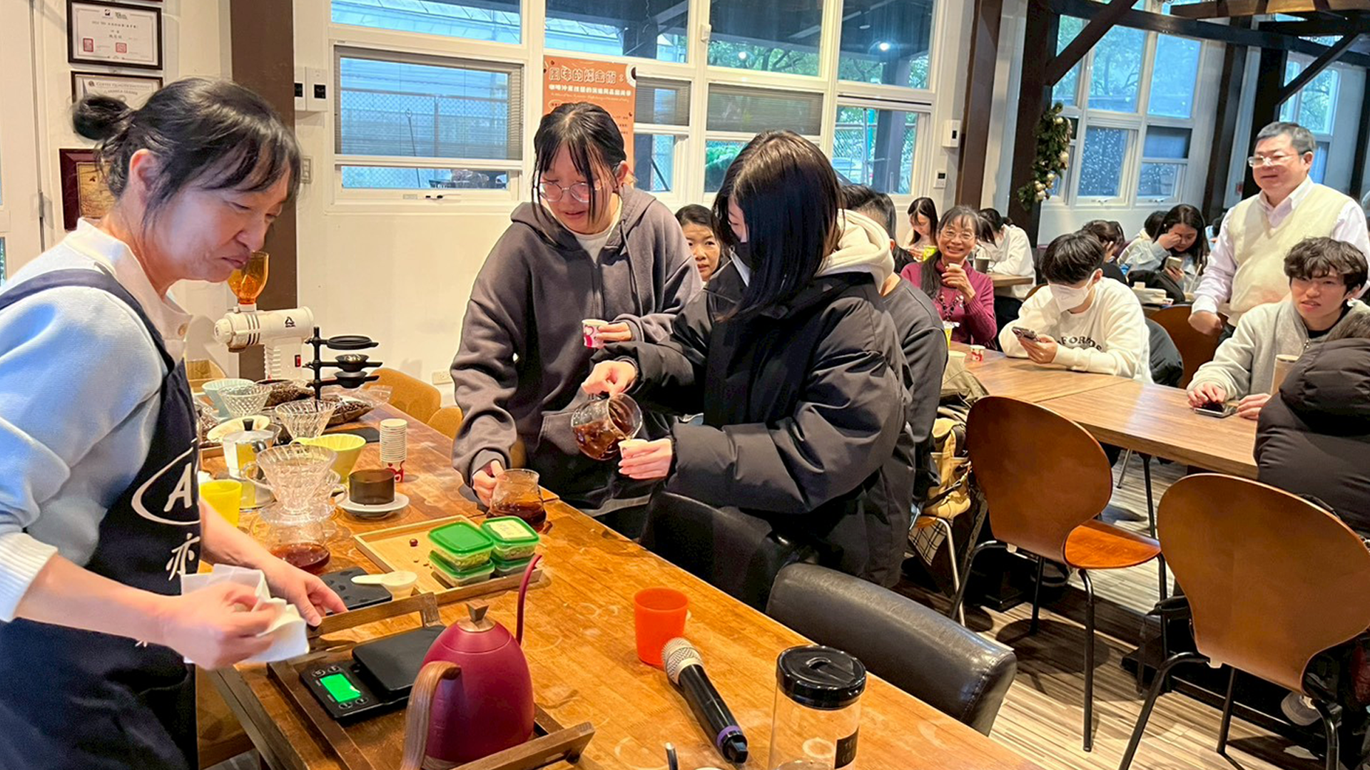 風味的煉金術:咖啡沖煮技藝的演進與品鑑美學圖片