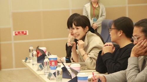 Judges’ Q&A session(Open new window/jpg file)Image