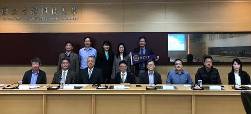 明志科大劉祖華校長及國立台灣科技大學顏家鈺校長偕同雙方師長代表大合照(另開新視窗/jpg檔)圖片