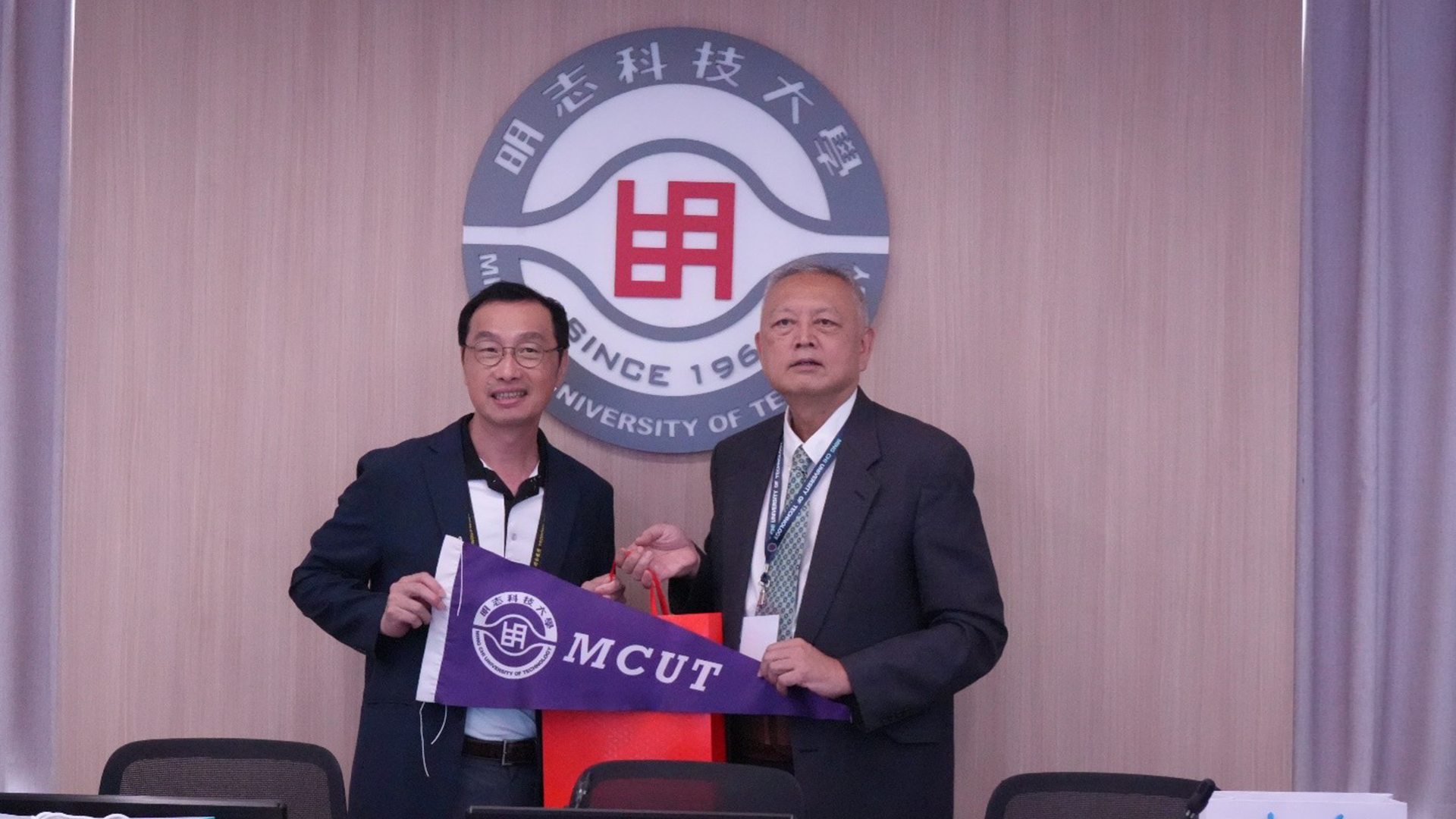 Taipei City Government Education Bureau, Songshan Commercial School, Songshan Agricultural School, and Shih Chien University visit Ming Chi University  for career exploration.